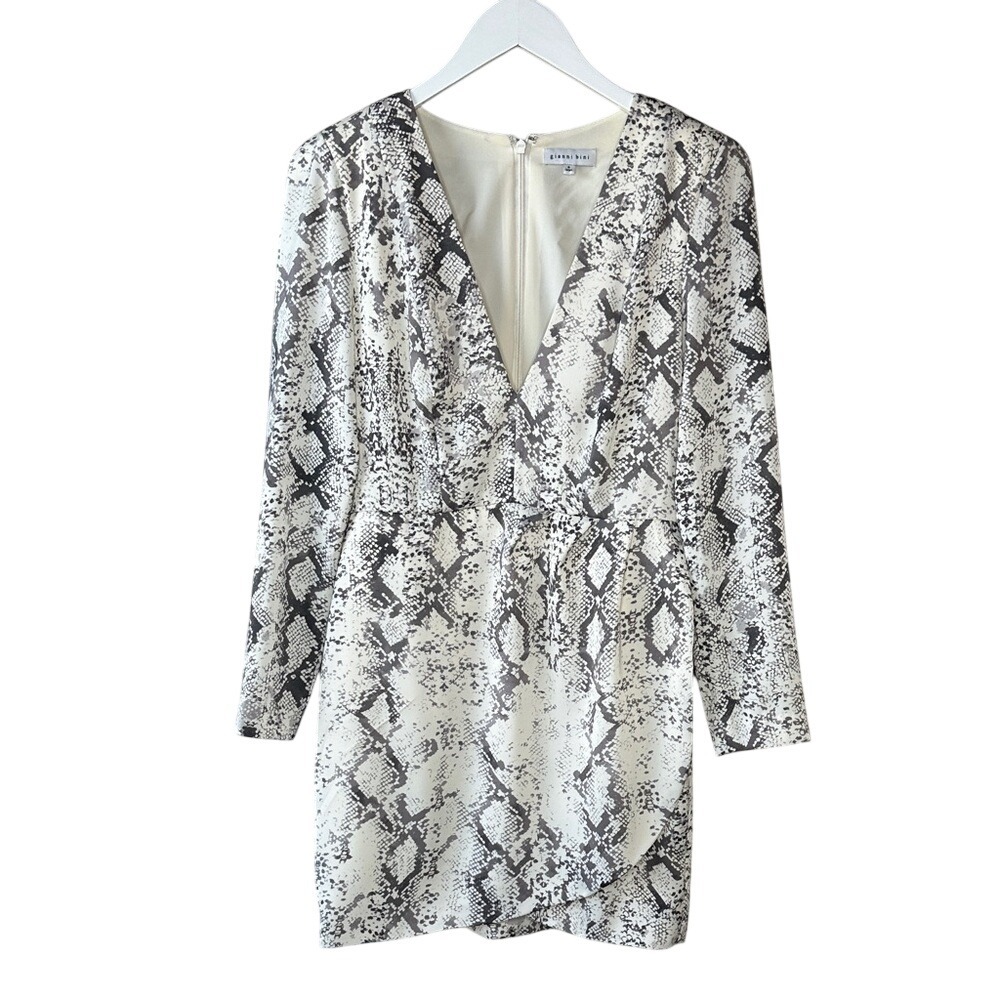 Gianni‎ Bini Snakeskin Print Deep V Neck Faux Wrap Long Sleeve Mini Dress Size 6
